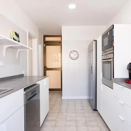 Home2book Comfort Getaway Terrace & Bbq, Tatil Evi Radazul